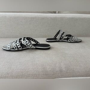 Hermès Thalassa Slides
Silver Leather